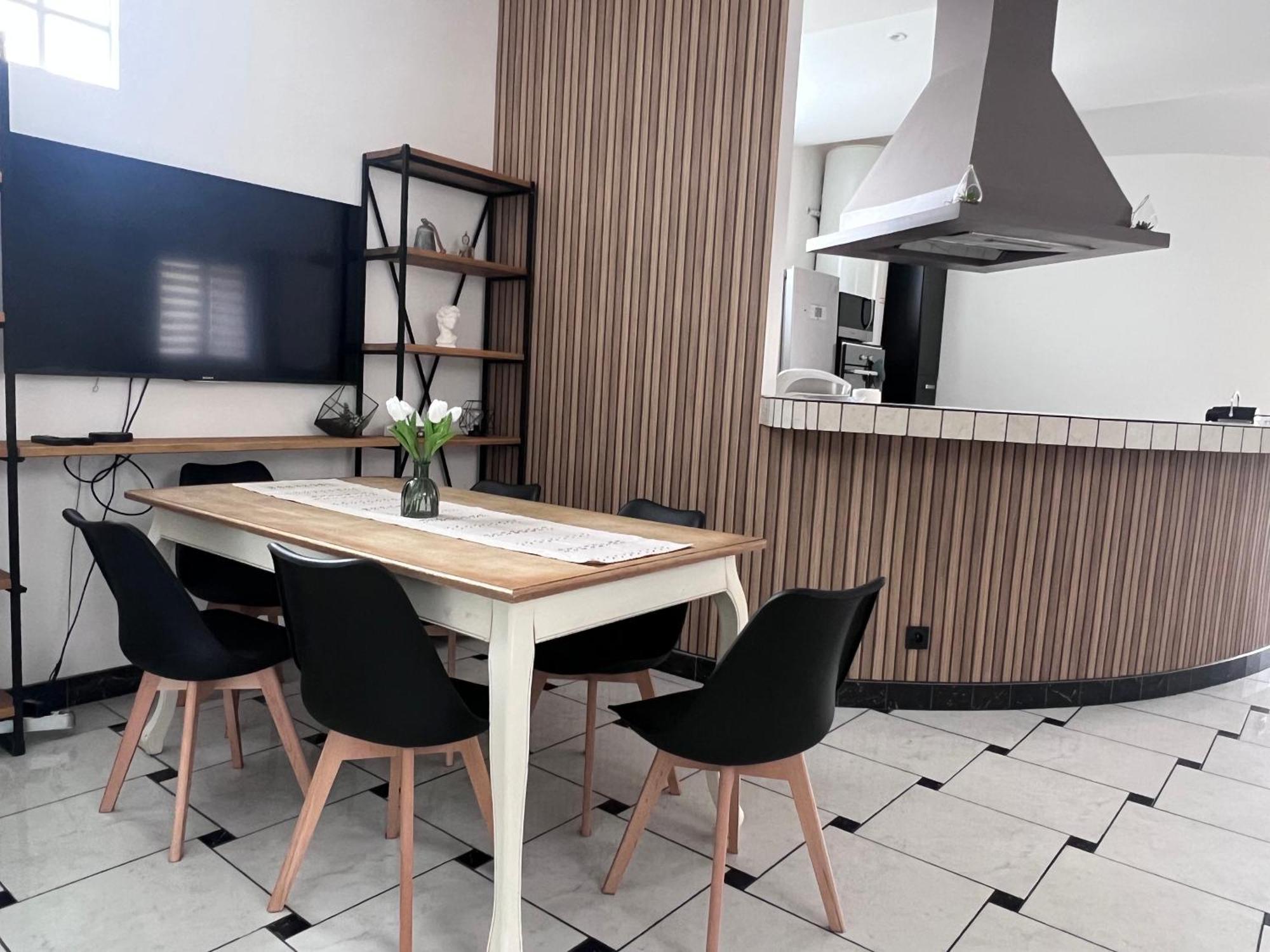 Stea Guesthouse Proche Paris Villeneuve-le-Roi Esterno foto
